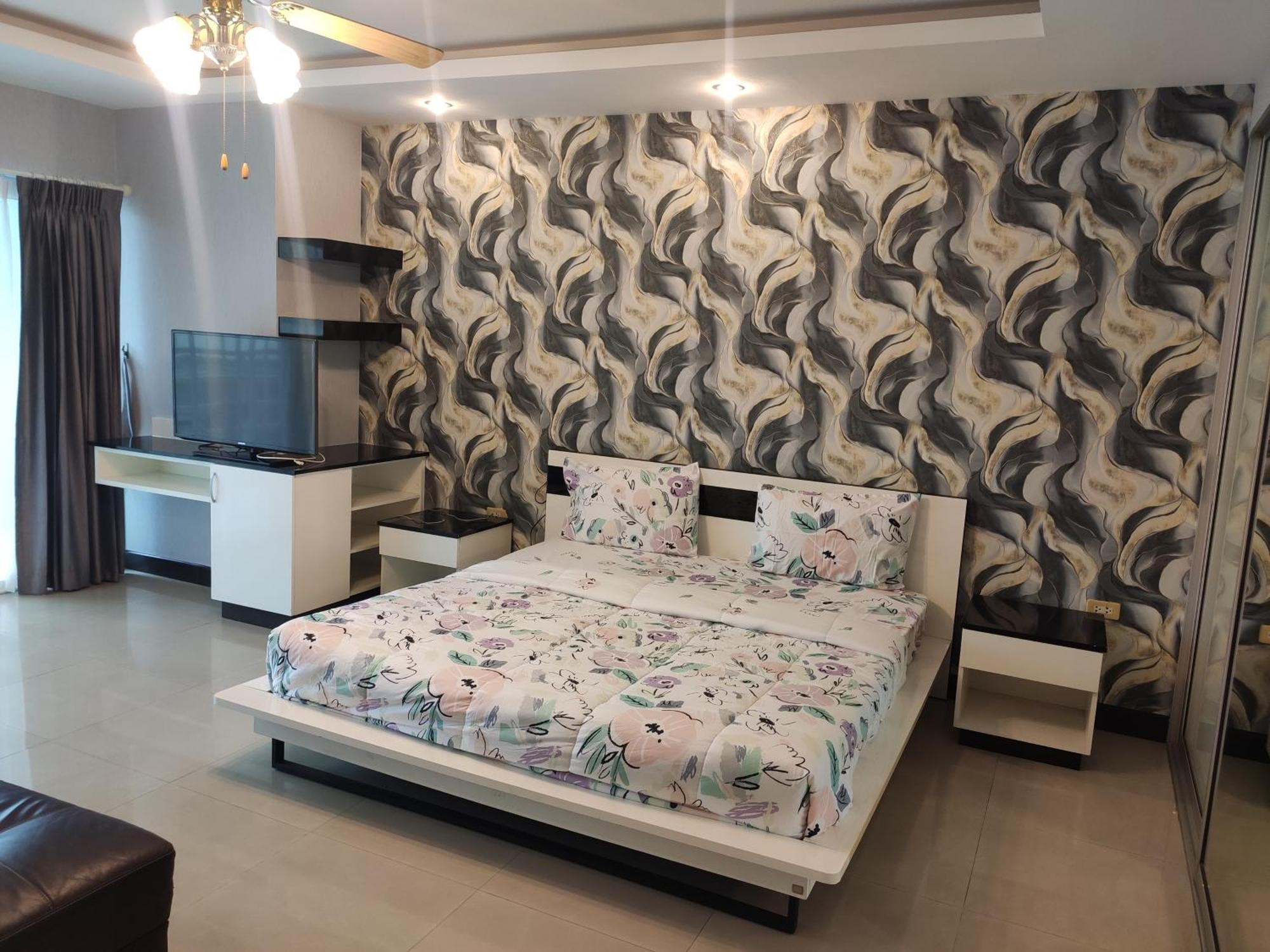 View Talay 6 Pattaya Beach By Anatolia Condo Suite Kültér fotó