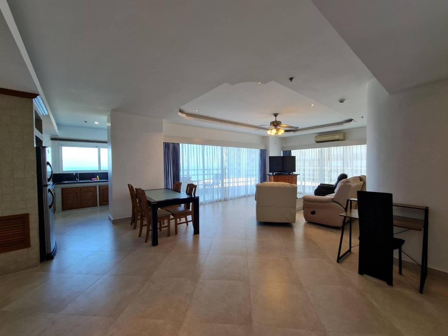 View Talay 6 Pattaya Beach By Anatolia Condo Suite Kültér fotó