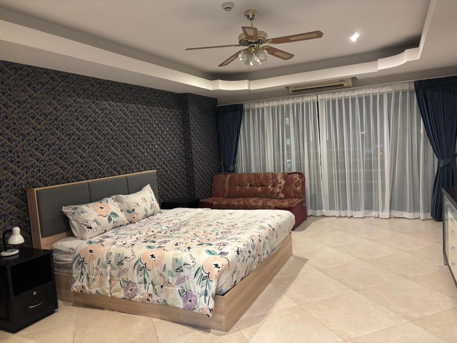 View Talay 6 Pattaya Beach By Anatolia Condo Suite Kültér fotó