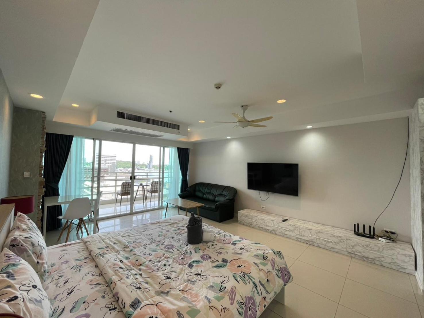 View Talay 6 Pattaya Beach By Anatolia Condo Suite Kültér fotó